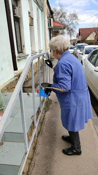 1e7c32a6-983e-4fad-ab10-d4e3c48a8135