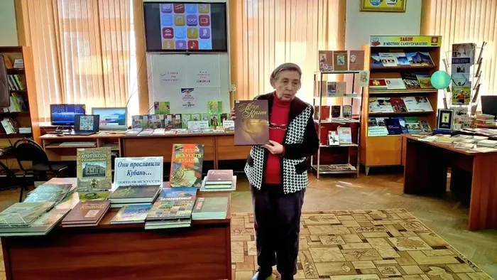 0e046dd6-dbde-4aba-a05e-e867675b54a6